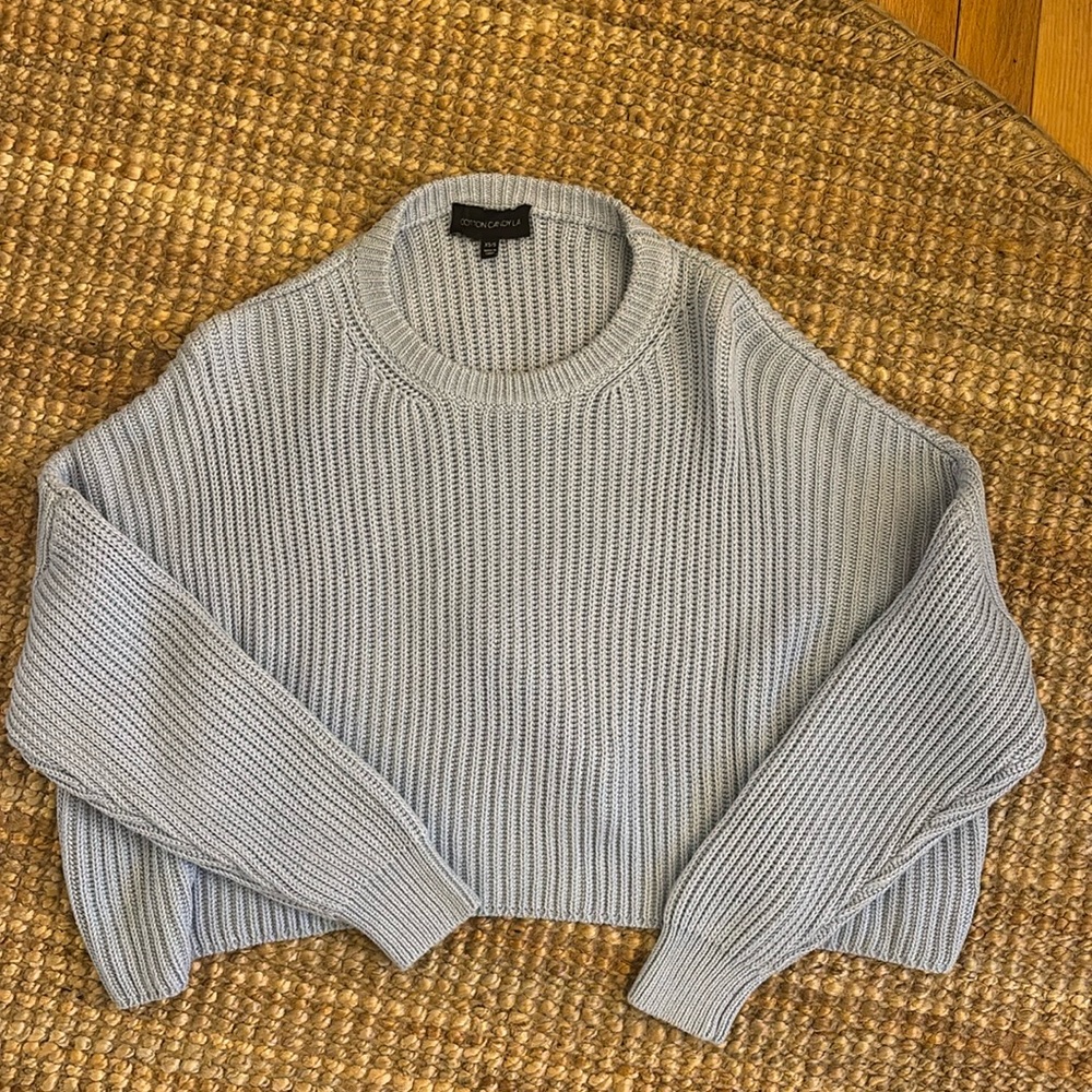 Knit light blue cropped sweater
